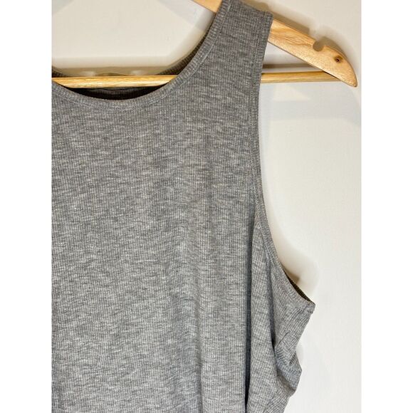 Intimately Free People Gray Cropped Tank Top Size Medium to Large NEW - L6 - Picture 5 of 9